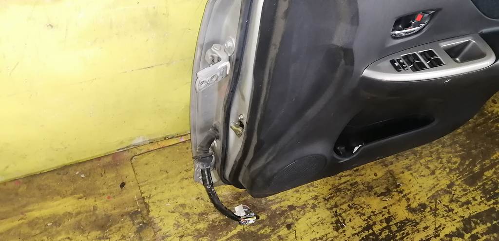 Кузов Toyota Ractis 5