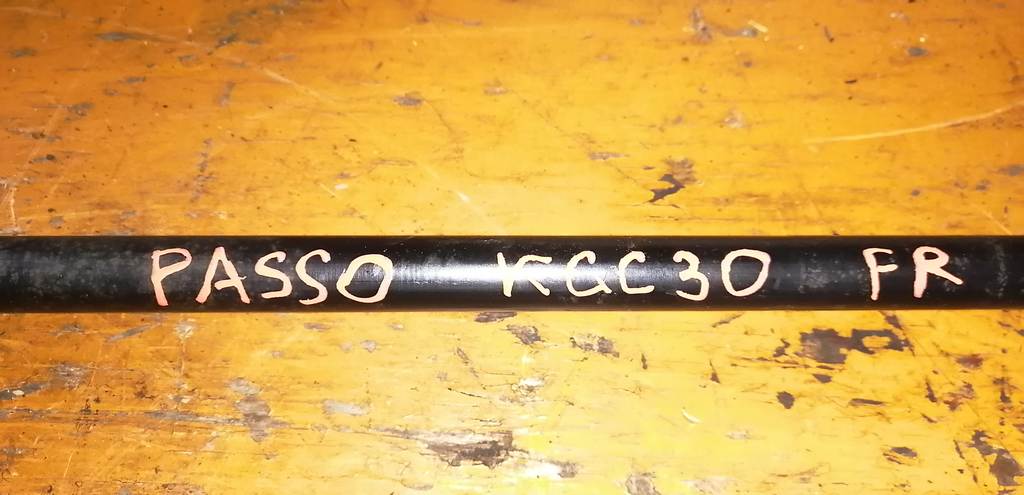 PASSO KGC30 ПРИВОД ПЕРЕДНИЙ ПРАВЫЙ Toyota Passo 1