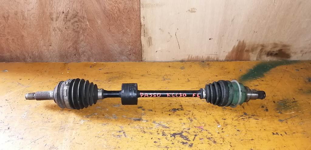 привод Toyota Passo 0