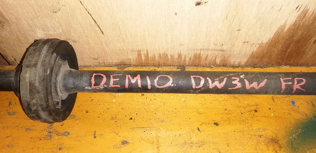 DEMIO DW3W ПРИВОД ПЕРЕДНИЙ ПРАВЫЙ 24*26 Mazda Demio 1