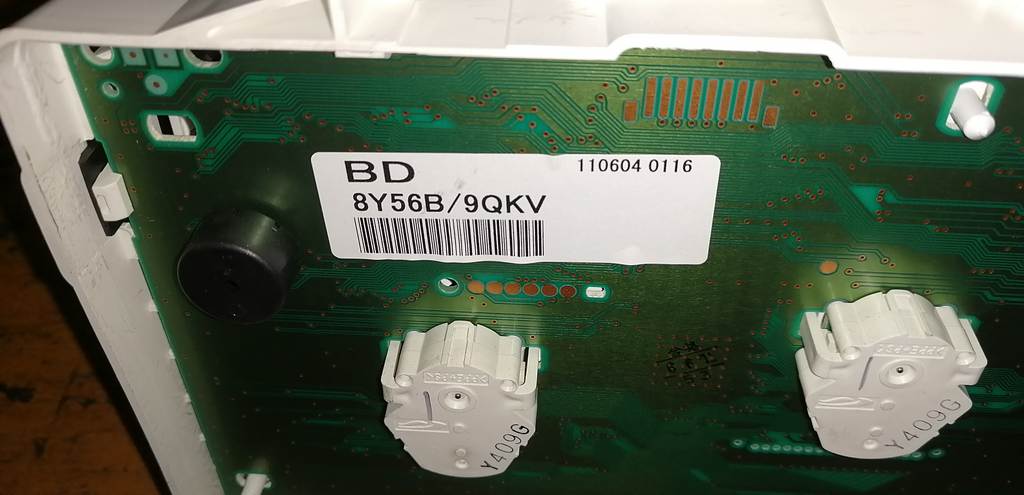 NOTE E11 ЩИТОК ПРИБОРОВ 8Y56B/9QKV Nissan Note 1