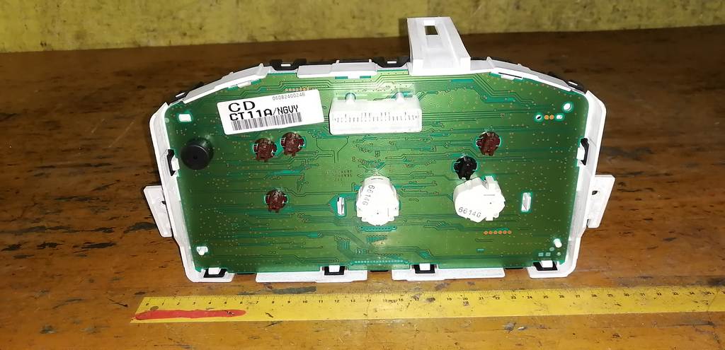 MARCH AK12 ЩИТОК ПРИБОРОВ CD CT11A/NGUY ДЕФЕКТ Nissan March 4