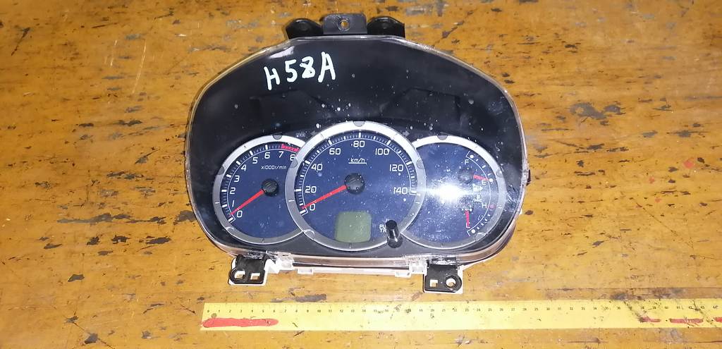 щиток приборов Mitsubishi Pajero Mini 0