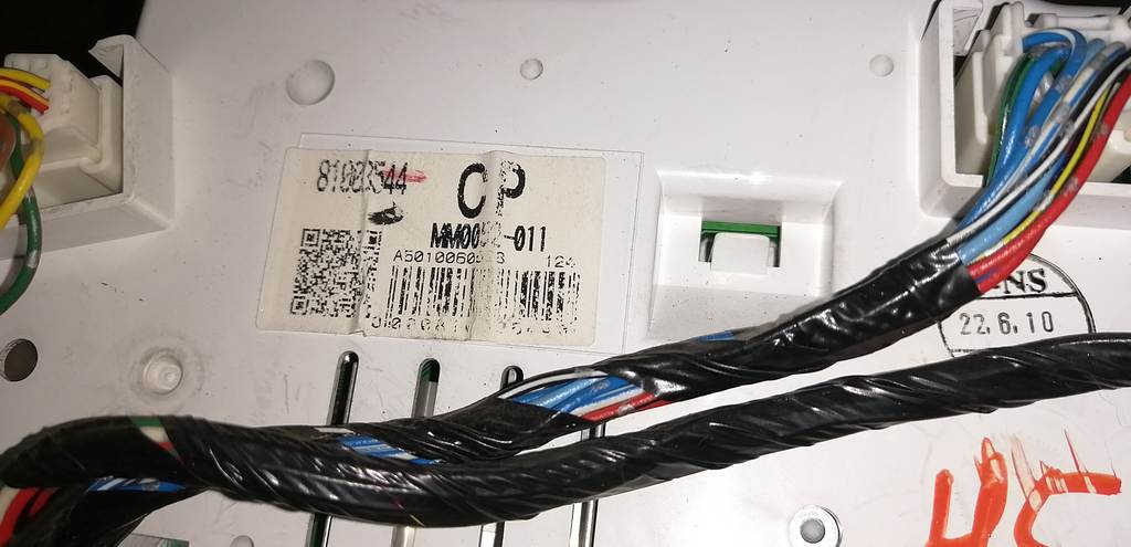 Салон Mitsubishi Pajero Mini 2