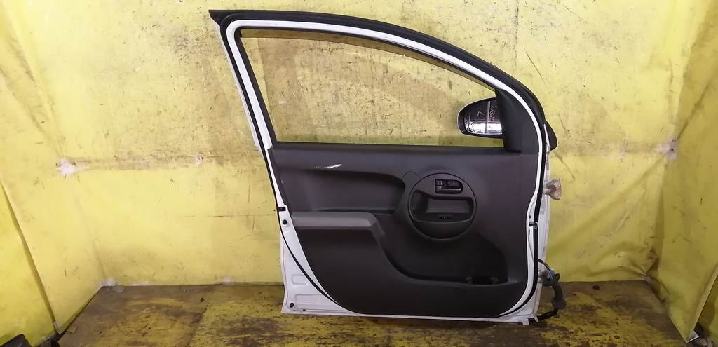 дверь Toyota Passo 3