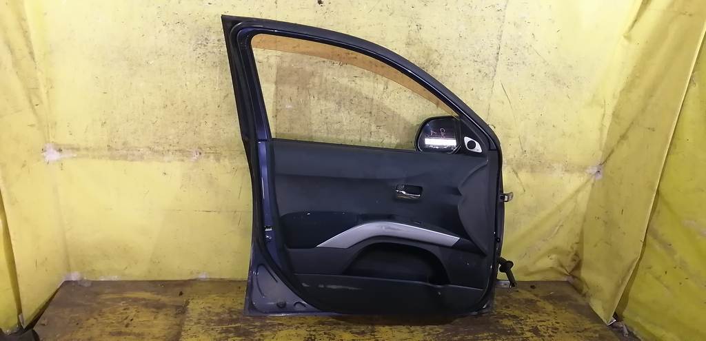 дверь Mitsubishi Outlander 3