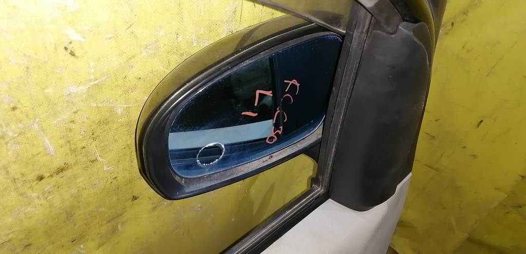 зеркало Toyota Passo 0