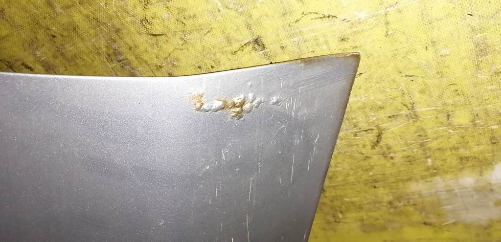 DEMIO DW3W ДВЕРЬ ПЕРЕДНЯЯ ЛЕВАЯ, ДЕФЕКТ Mazda Demio 1