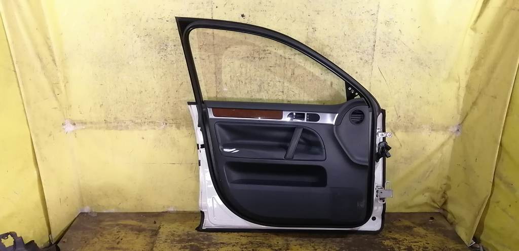дверь Volkswagen Touareg 3
