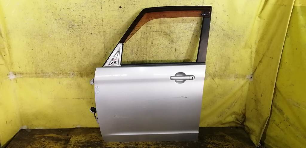 дверь Suzuki Solio 0