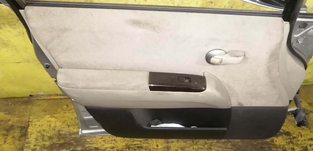 PRESAGE TU31 ДВЕРЬ ПЕРЕДНЯЯ ЛЕВАЯ Nissan Presage 4