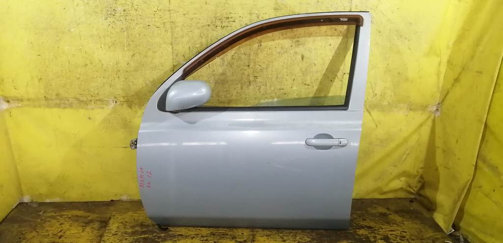 дверь Nissan March 0