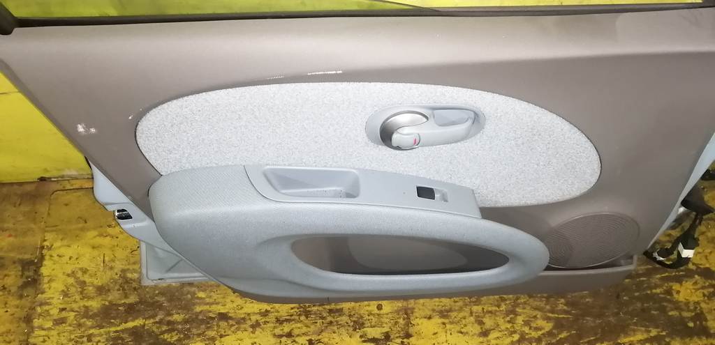 MARCH AK12 ДВЕРЬ ПЕРЕДНЯЯ ЛЕВАЯ Nissan March 4