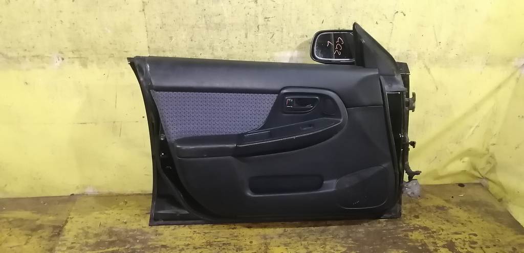 дверь Subaru Impreza 3
