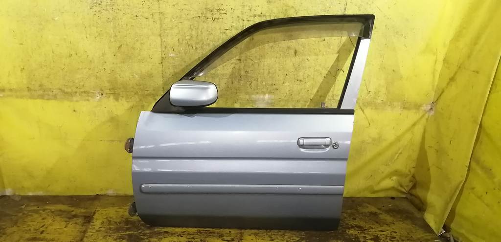 дверь Mazda Demio 0