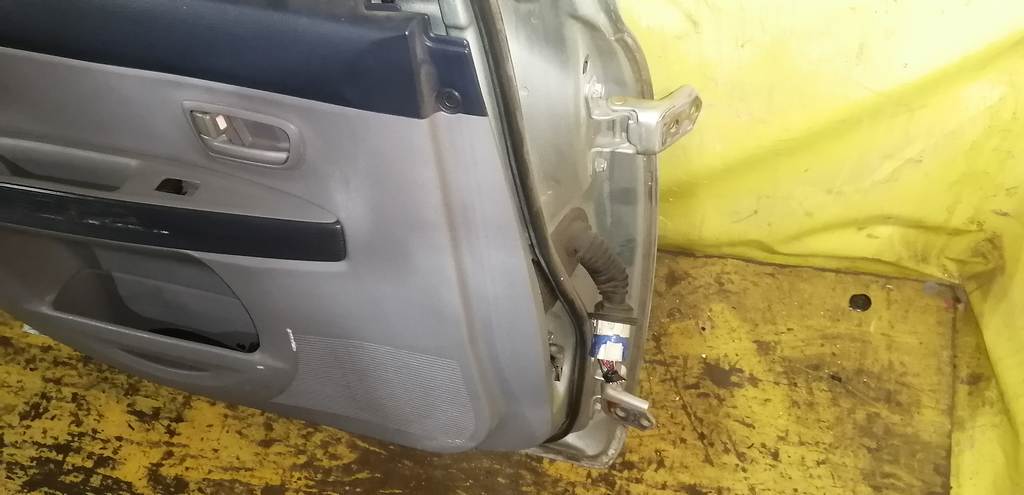 DEMIO DY5W ДВЕРЬ ПЕРЕДНЯЯ ЛЕВАЯ Mazda Demio 4