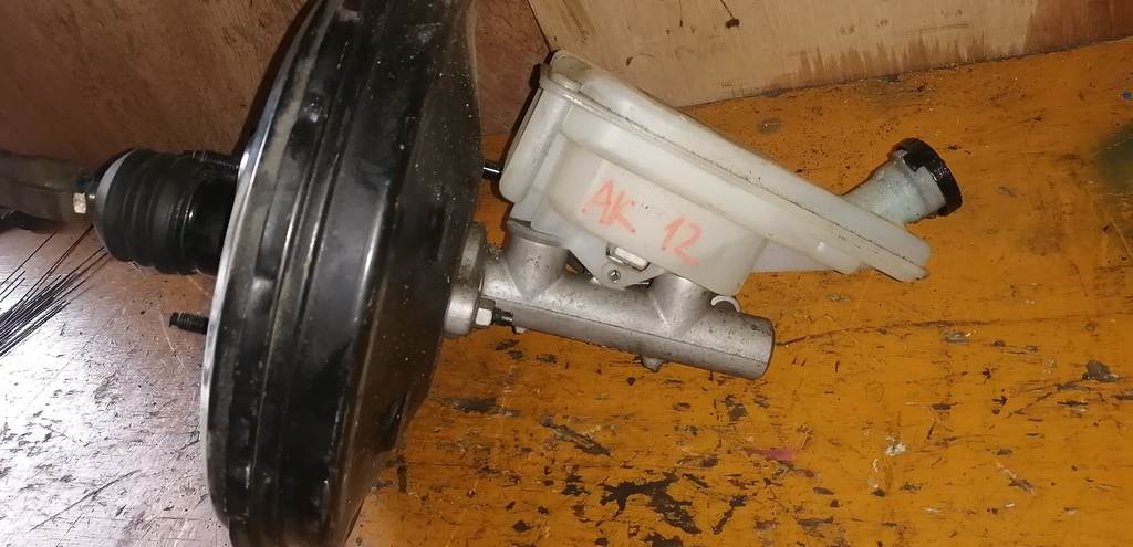 MARCH AK12 ВАКУУМНИК+ГЛАВНЫЙ ТОРМОЗНОЙ Nissan March 1