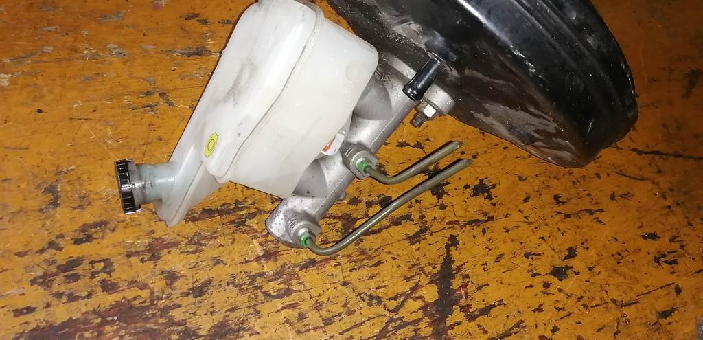 Тормозная система Nissan March 2