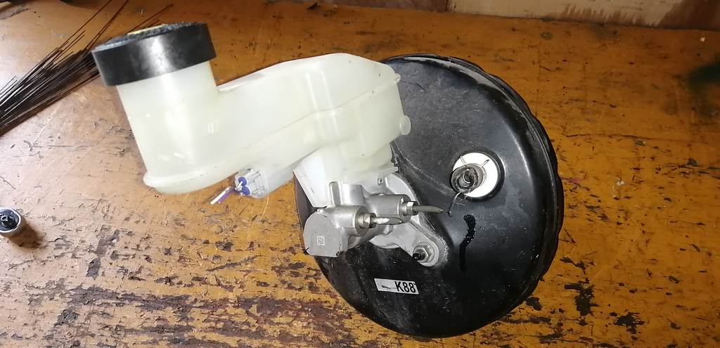 Тормозная система Toyota Ractis 2