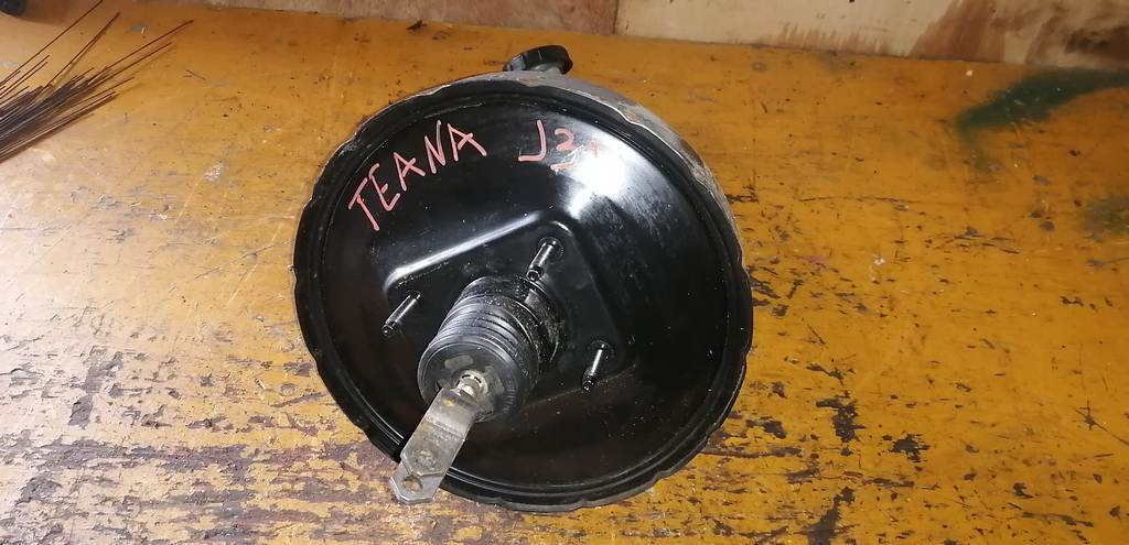 главный тормозной цилиндр Nissan Teana 0