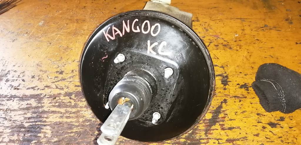 вакуумный усилитель тормозов Renault Kangoo 0