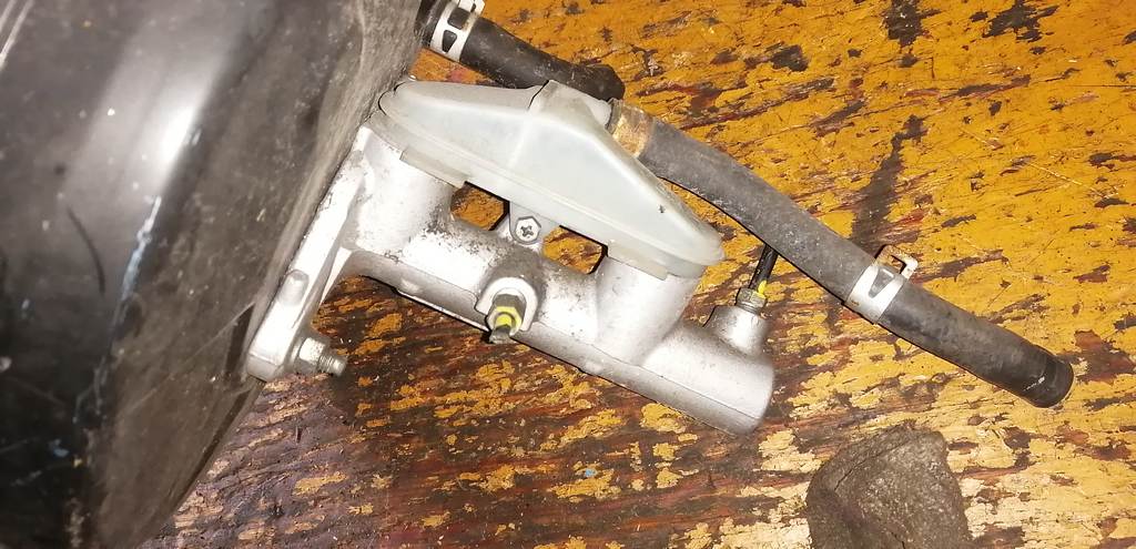 FREED GB3 ВАКУУМНИК+ГЛАВНЫЙ ТОРМОЗНОЙ 1 Honda Freed 1