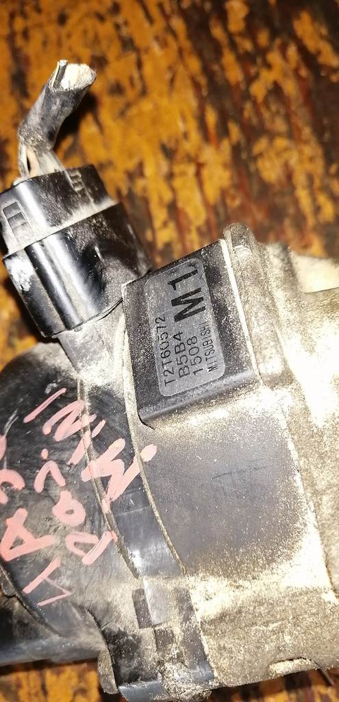 B3E ТРАМБЛЕР T2T60572, 7k Mazda Demio 1