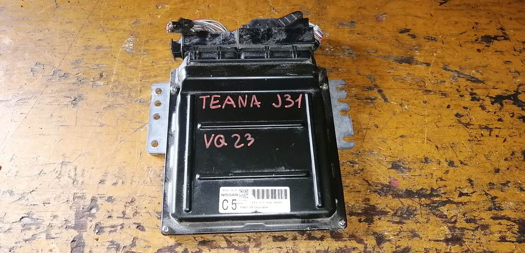 блок управления двс Nissan Teana 0