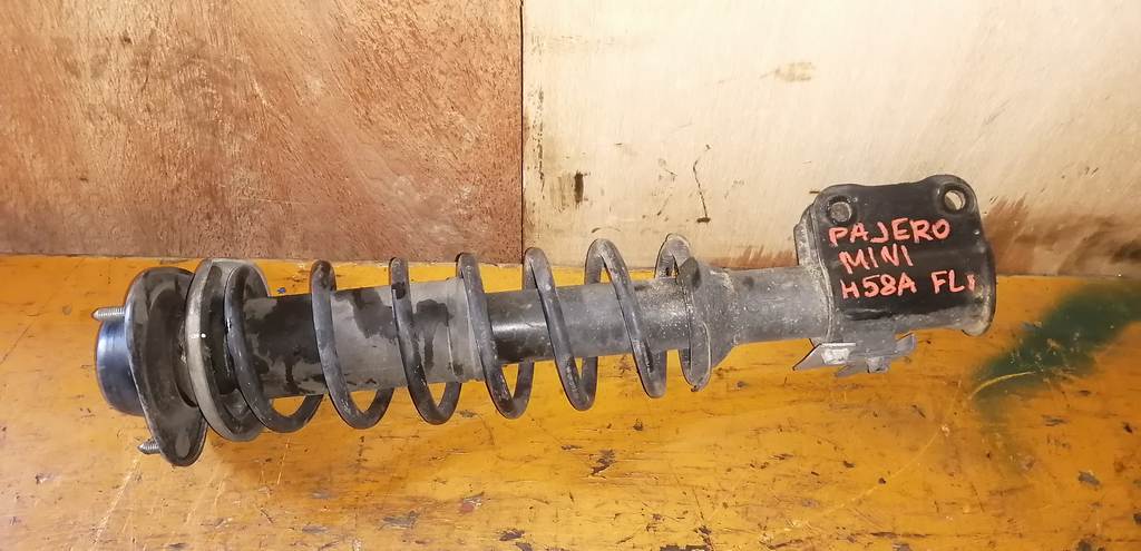 стойка Mitsubishi Pajero Mini 0