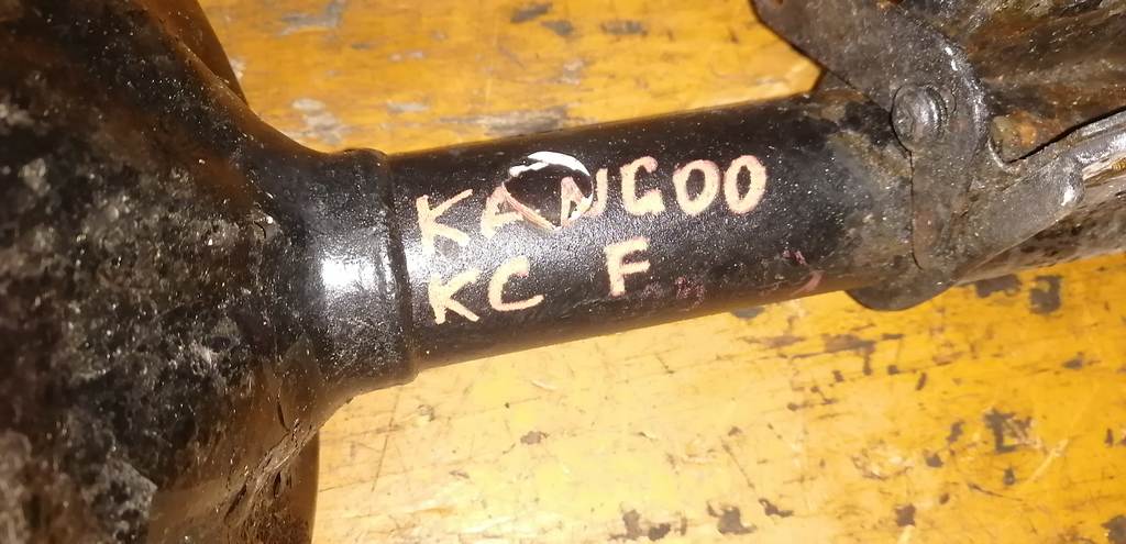 KANGOO KC СТОЙКА ПЕРЕДНЯЯ Renault Kangoo 1