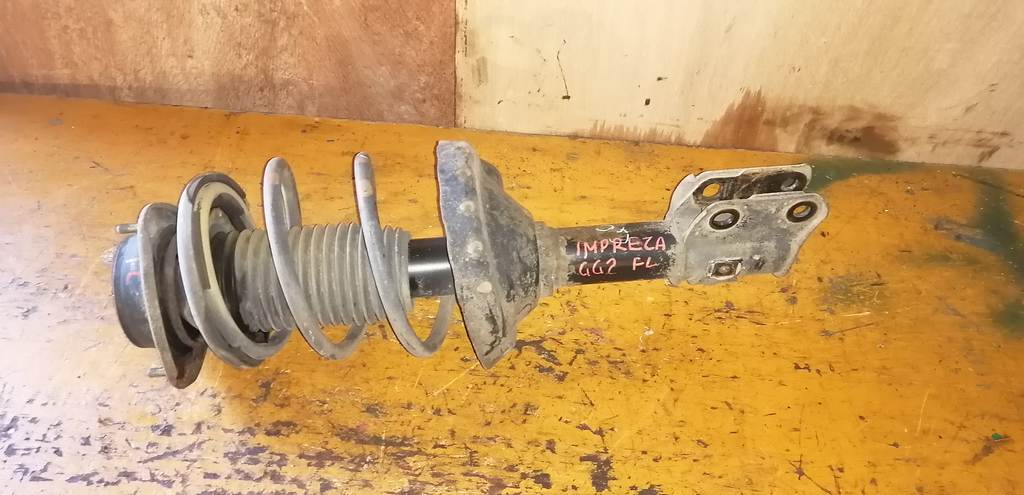 стойка Subaru Impreza 0