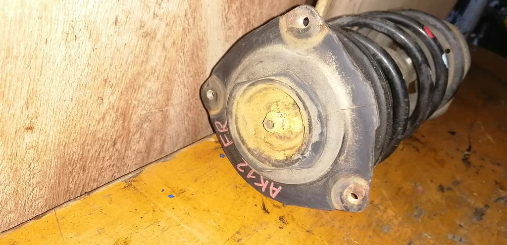 Подвеска Nissan March 2