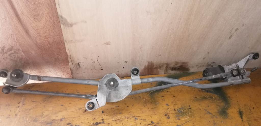 трапеция дворников Nissan Note 3