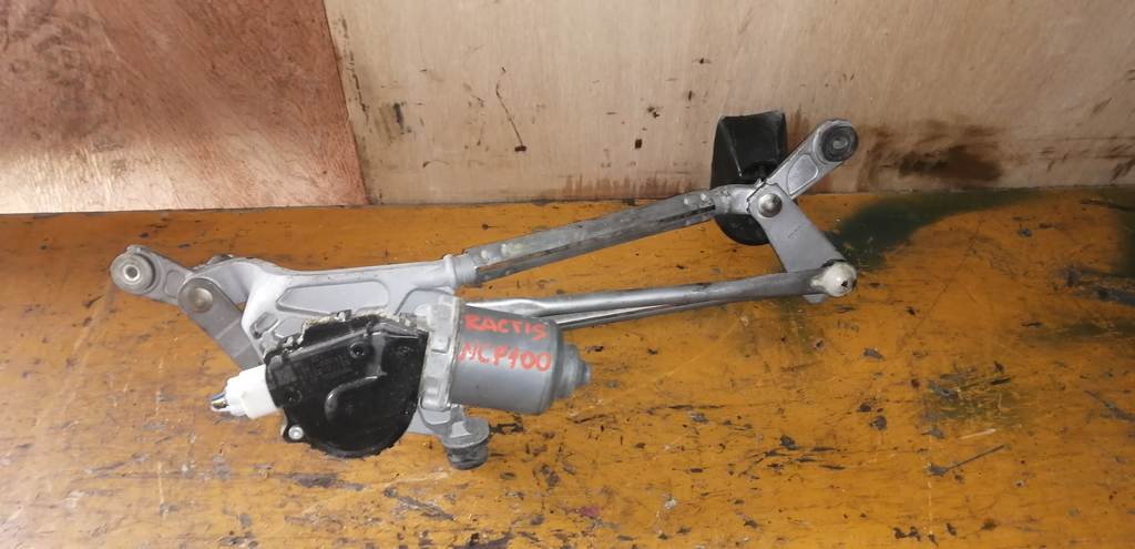 трапеция дворников Toyota Ractis 0