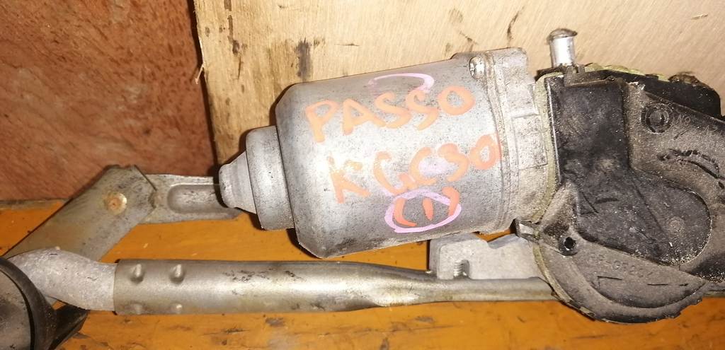 PASSO KGC30 ТРАПЕЦИЯ+МОТОР ДВОРНИКОВ 1 Toyota Passo 1