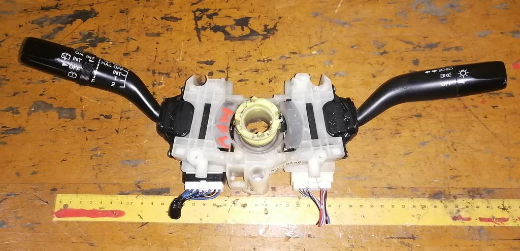 гитара Mazda MPV 0