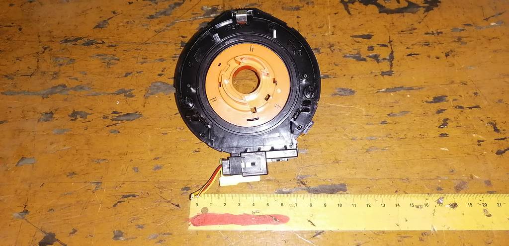 PASSO KGC30 ШЛЕЙФ ЛЕНТА Toyota Passo 1