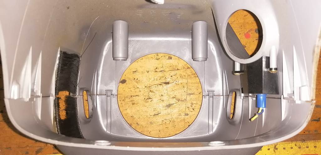 Салон Mazda MPV 2