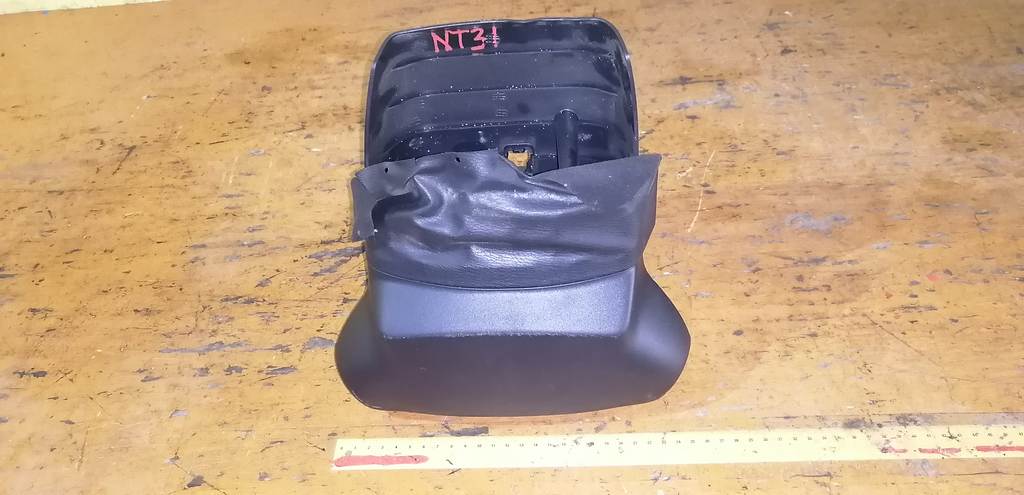 кожух рулевой колонки Nissan X-Trail 0