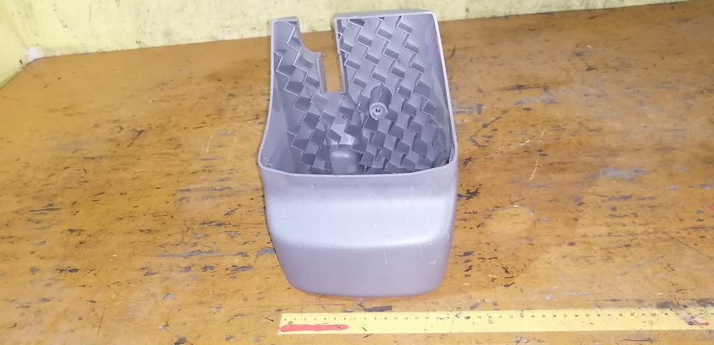 кожух рулевой колонки Mazda Demio 0