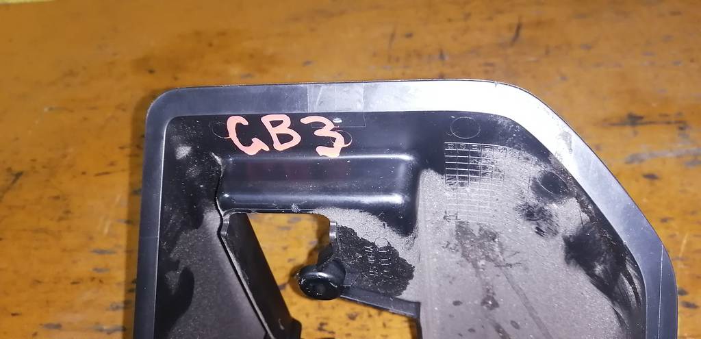 FREED GB3 КОЖУХ РУЛЕВОЙ КОЛОНКИ Honda Freed 1