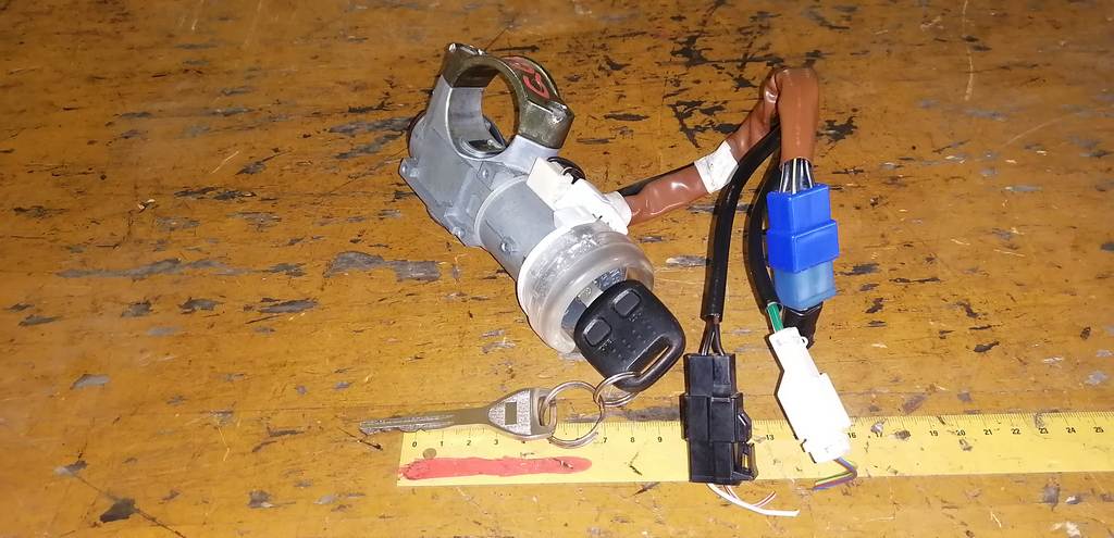 IMPREZA GG2 ЗАМОК ЗАЖИГАНИЯ Subaru Impreza 1