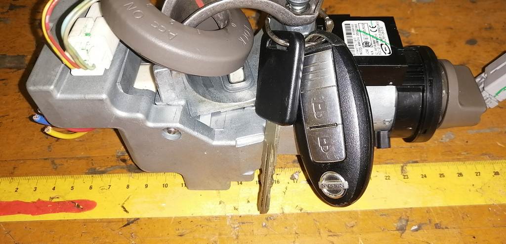 NOTE E11 ЗАМОК ЗАЖИГАНИЯ Nissan Note 1