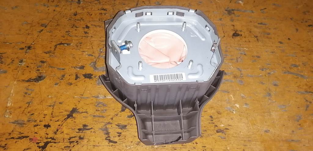 airbag водительский Nissan Note 3