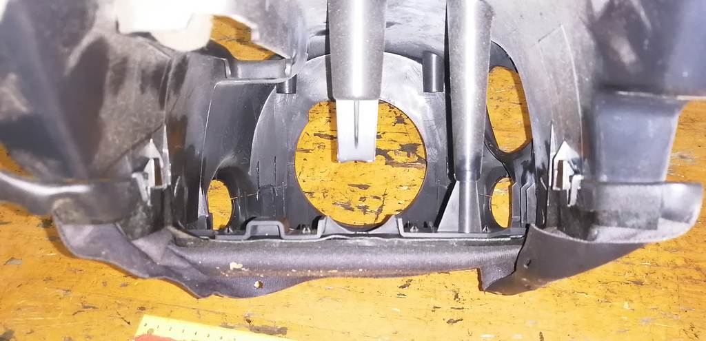 кожух рулевой колонки Nissan Dualis 3