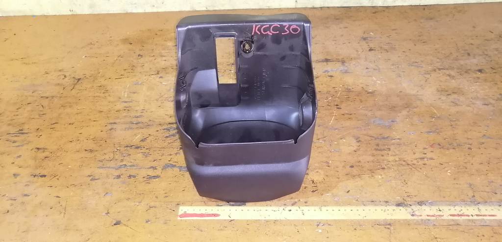 кожух рулевой колонки Toyota Passo 0