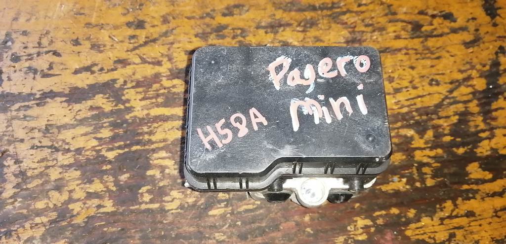 блок abs Mitsubishi Pajero Mini 0