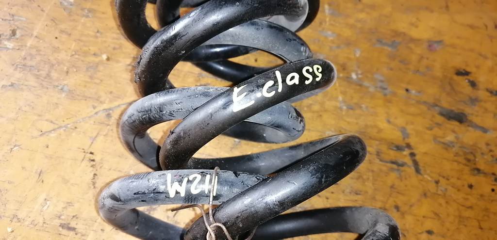 MERCEDES W211 ПРУЖИНА (ПАРА) Mercedes-Benz E-Class 1