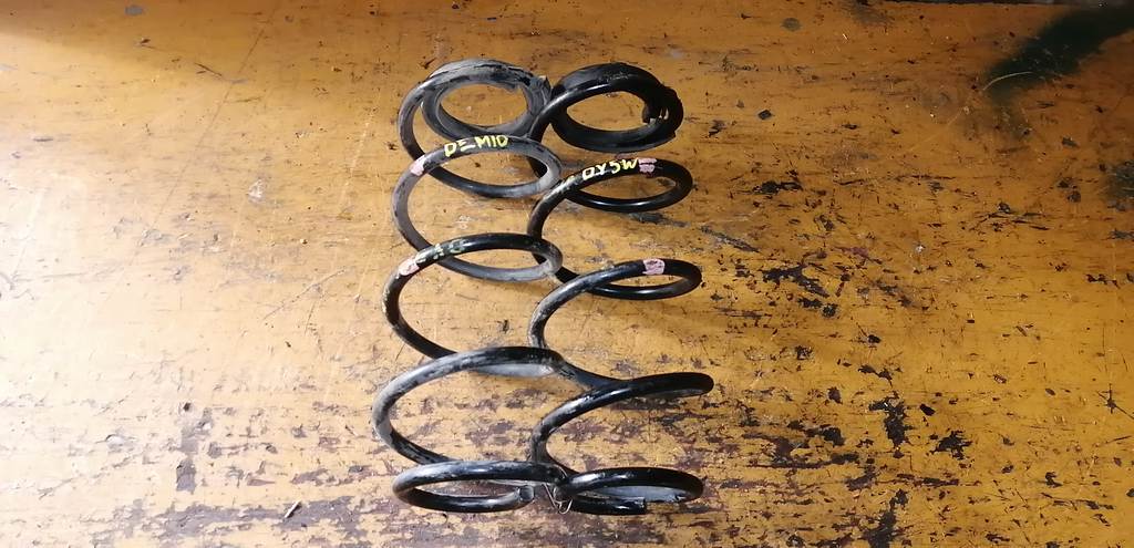 пружина Mazda Demio 0