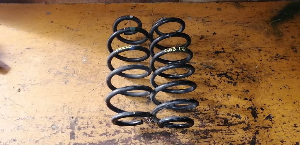 пружина Honda Freed 0